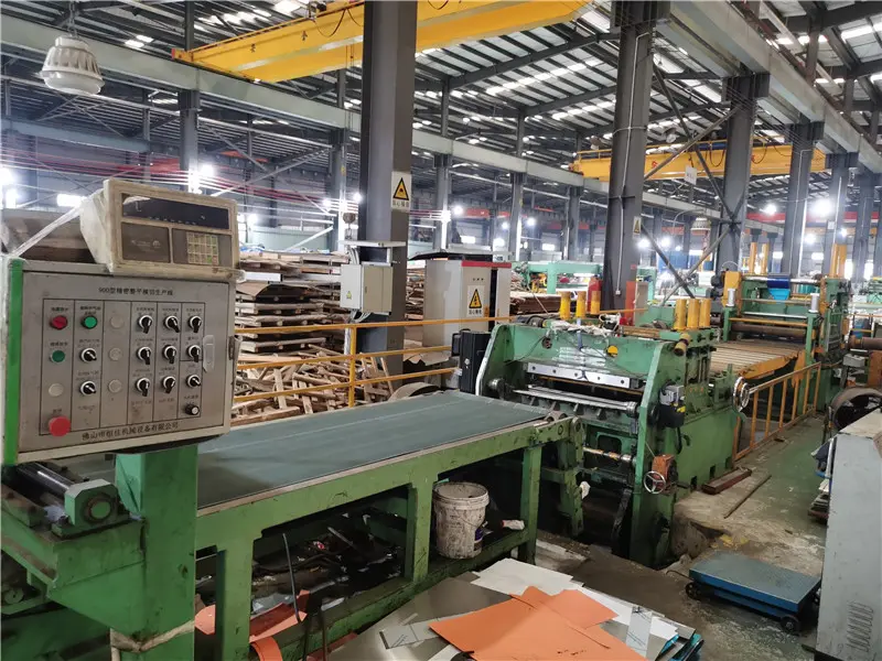 Sheet cutting lines4n94
